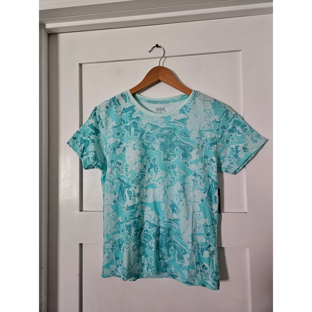 Huk Performance Fishing Teal Water Camo Short Sleeve Tee Shirt Small NWT